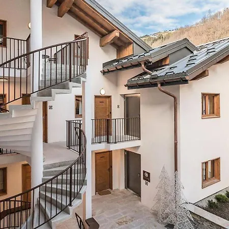 Le Grand Bouquetin - 4 Pieces Pour 8 Personnes Mae-9934